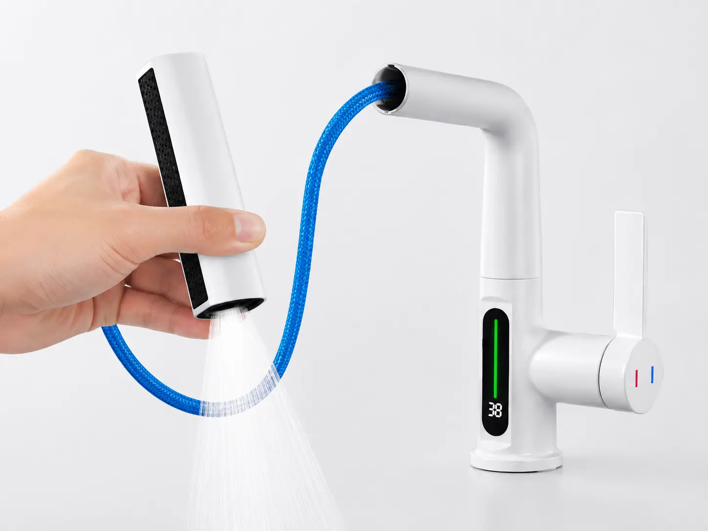 Pull-Out Sprayer for Flexible Cleaning
